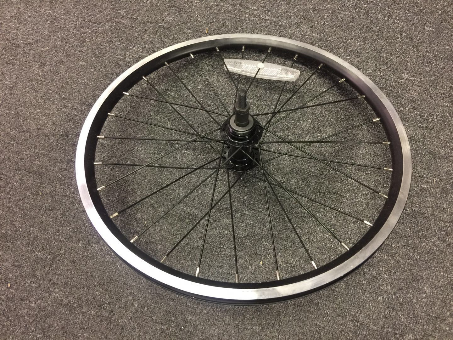20" Double-Wall-ed CNC-ed Aluminum Rim - Rear for free wheel