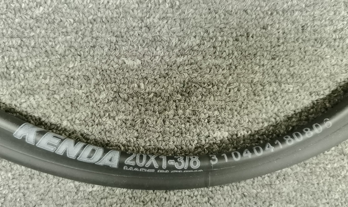 20" x 1-3/8" Inner Tube