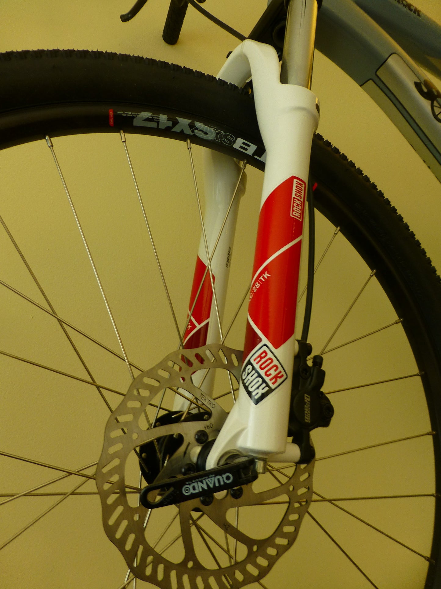 SOLOROCK Carbon Fibre Mountain Bike - Frontier20