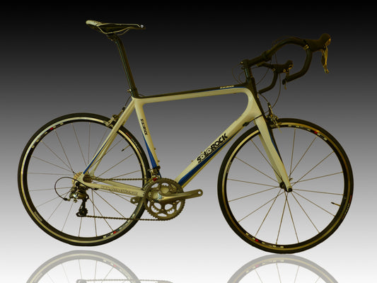 Cruiser V3-105 - SOLOROCK 700C Carbon Fibre Cruiser Bike